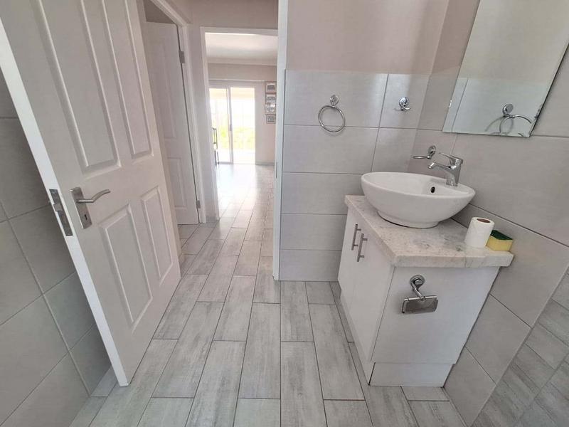 2 Bedroom Property for Sale in Mossel Bay Western Cape